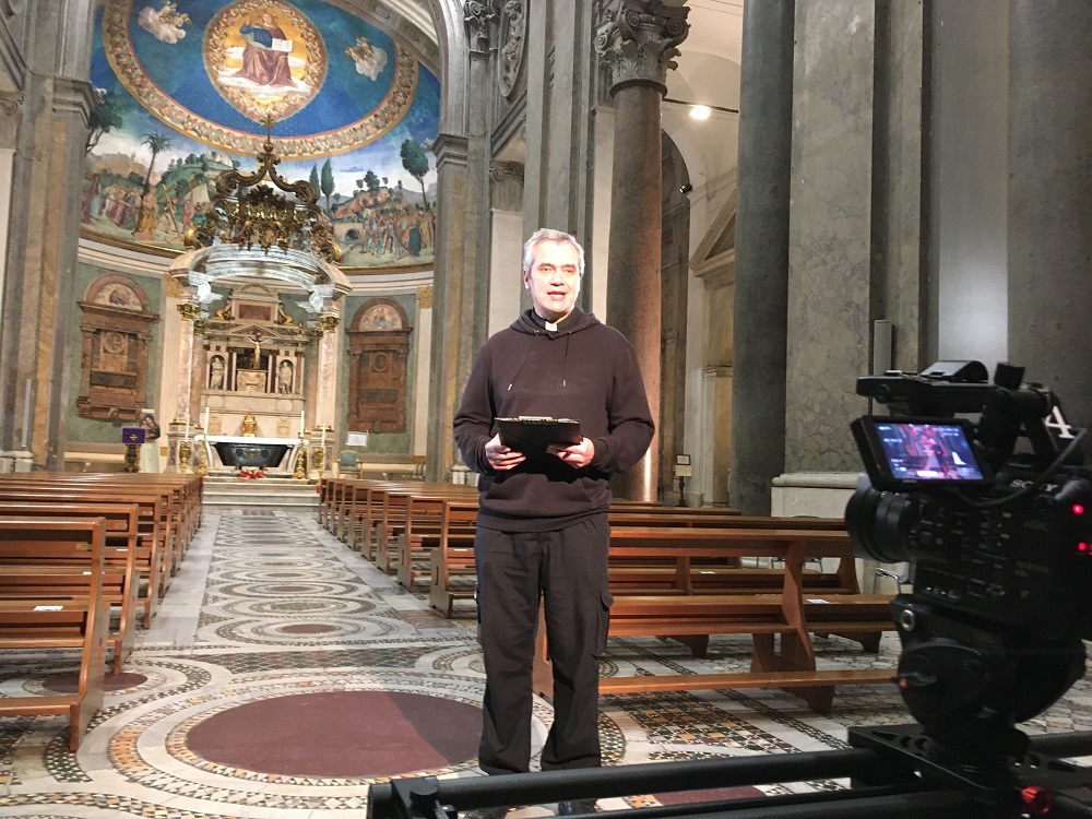 Sulla strada - video con commento al vangelo della domenica